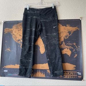 Nike crop leggings